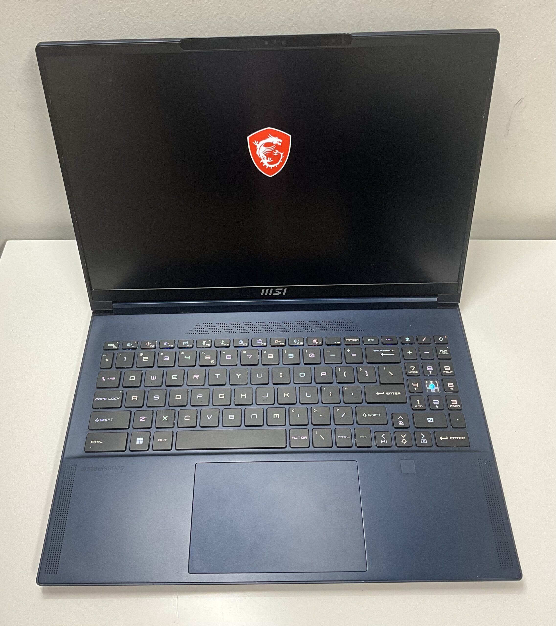 MSI STEALTH STUDIO 16 I7 13TH RTX 4070 - Image 6