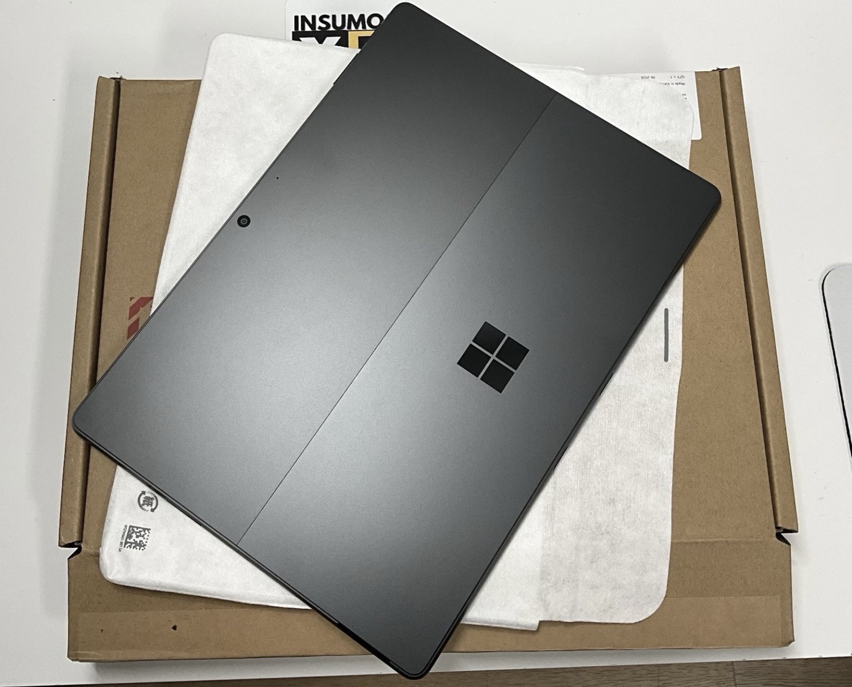 SURFACE PRO 13" 12TH U7 - Image 4