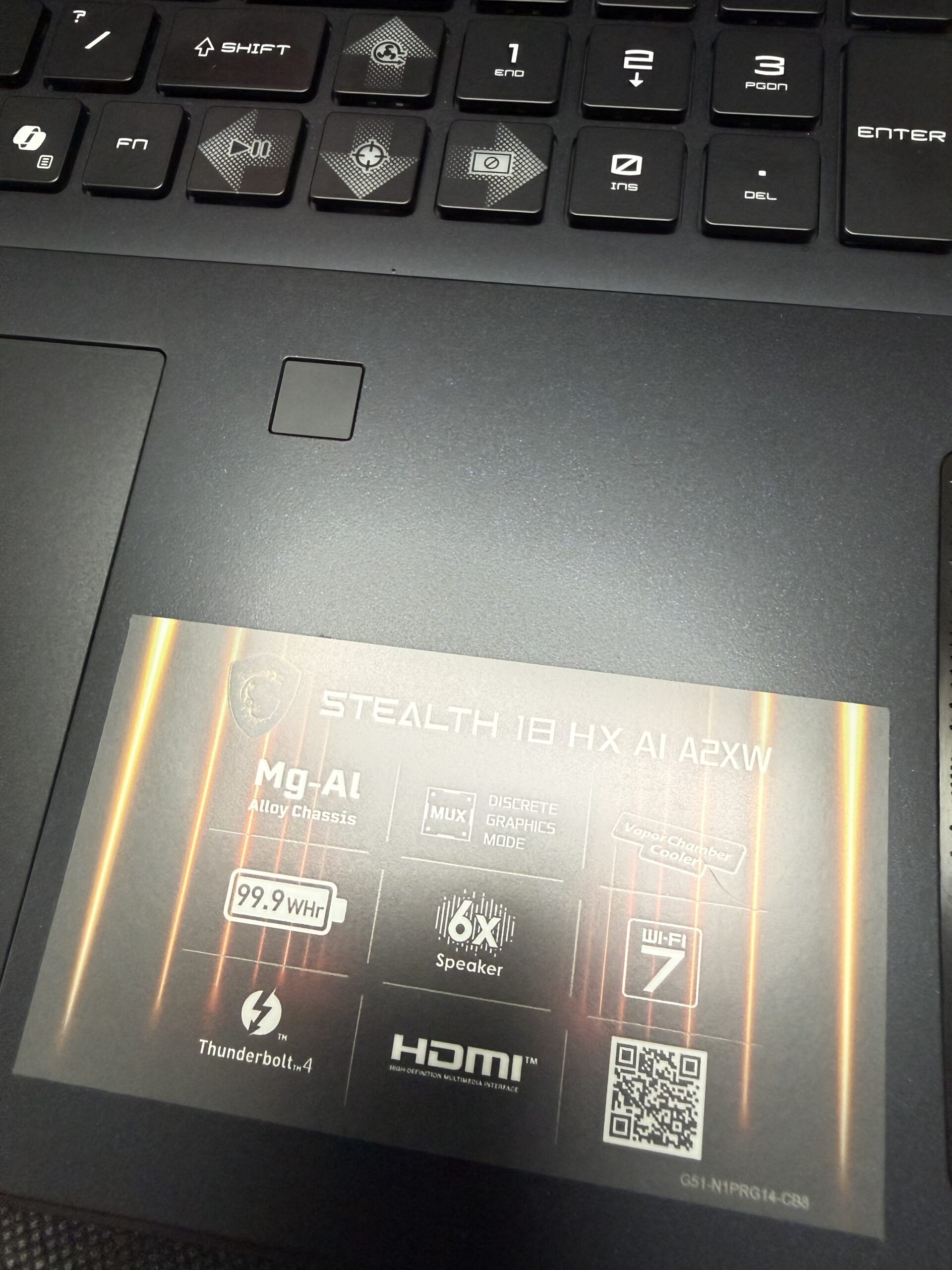 MSI STEALTH 18 ULTRA 9 RTX 5090 24GB - Image 10